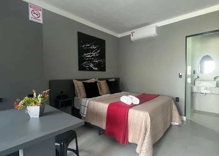 Hospedagem Confortavel E Pratica Para Viajantes E Ferias - Proxima A Br-101